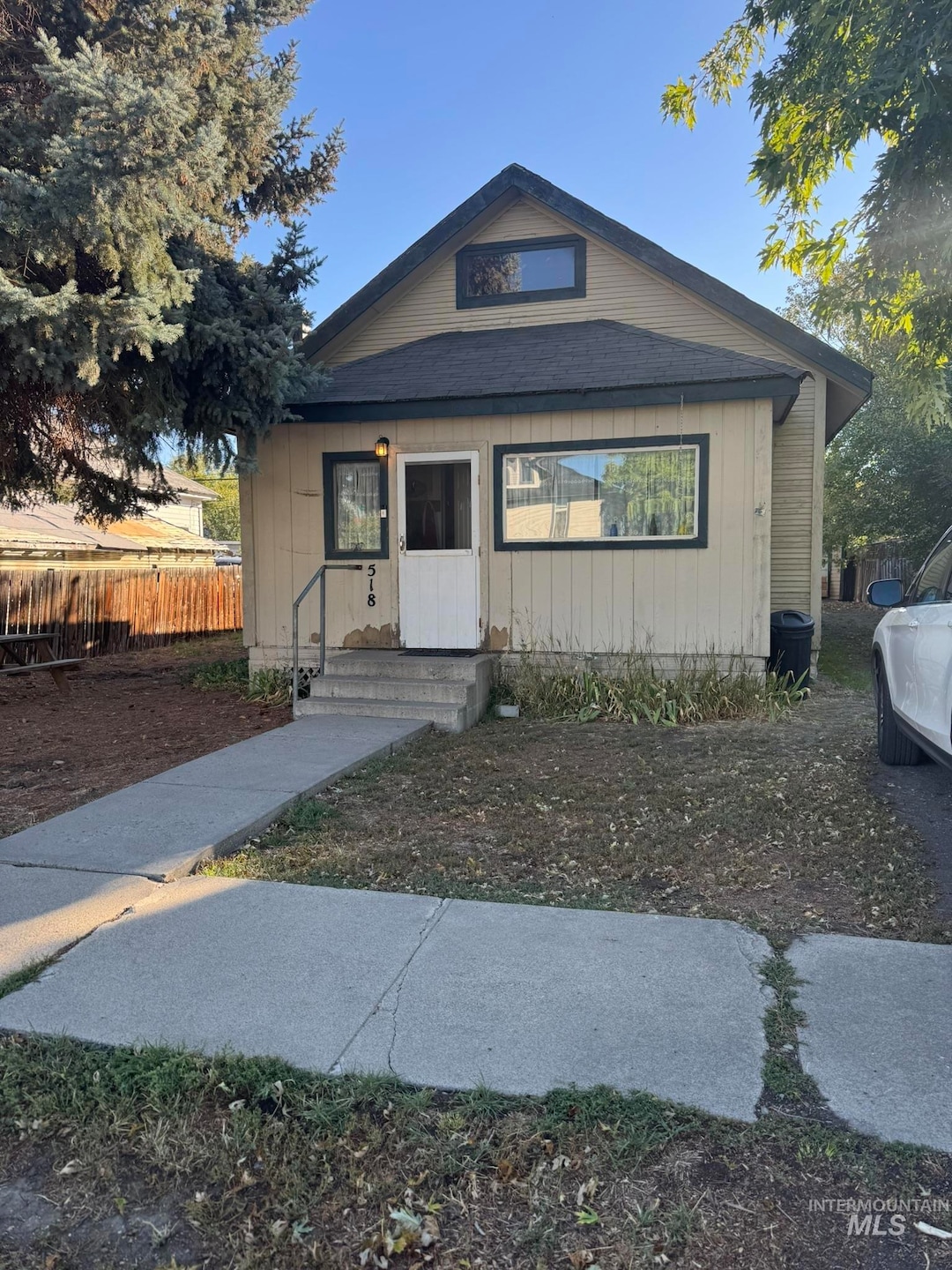 For Sale $225,000 • Co-Listing Agent