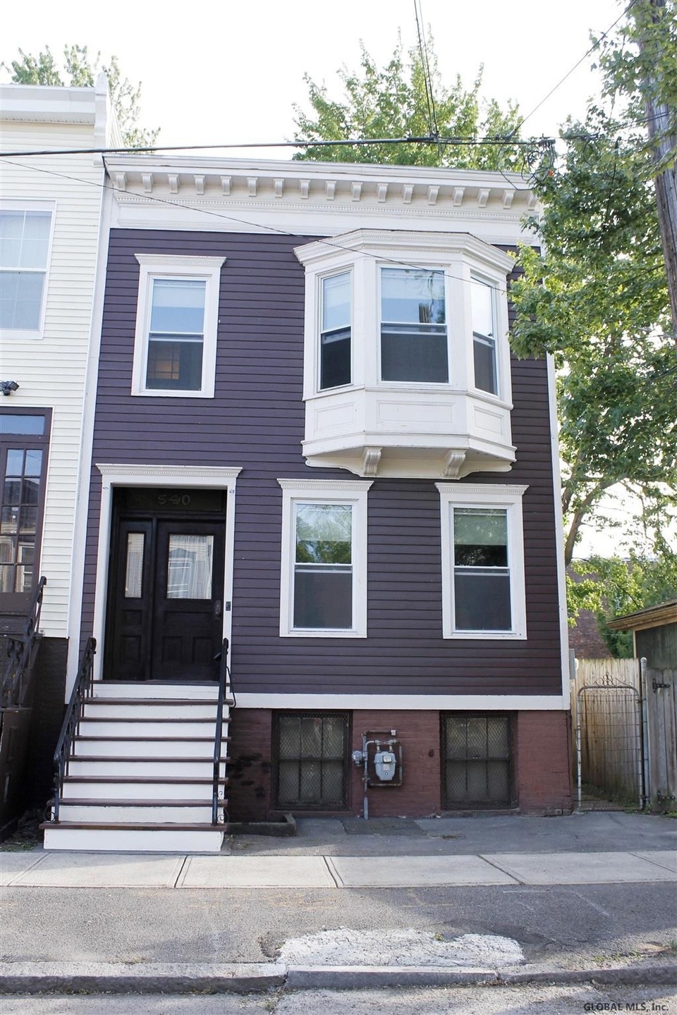 540 Hamilton St, Albany, NY 12203 - photo 1