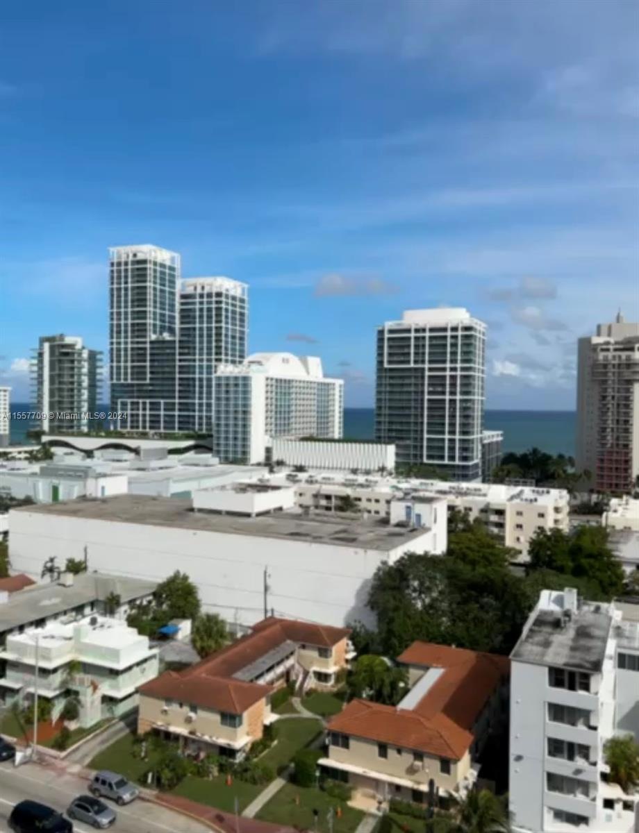 Aquasol unit 14P, Miami Beach, FL 33141 - photo 1