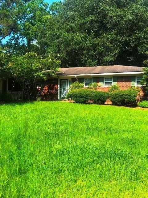 302 Rena St, Claxton, GA 30417 - photo 1