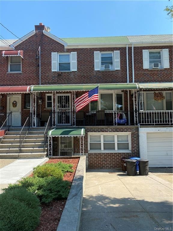 Welcome to 1004 Balcom Avenue