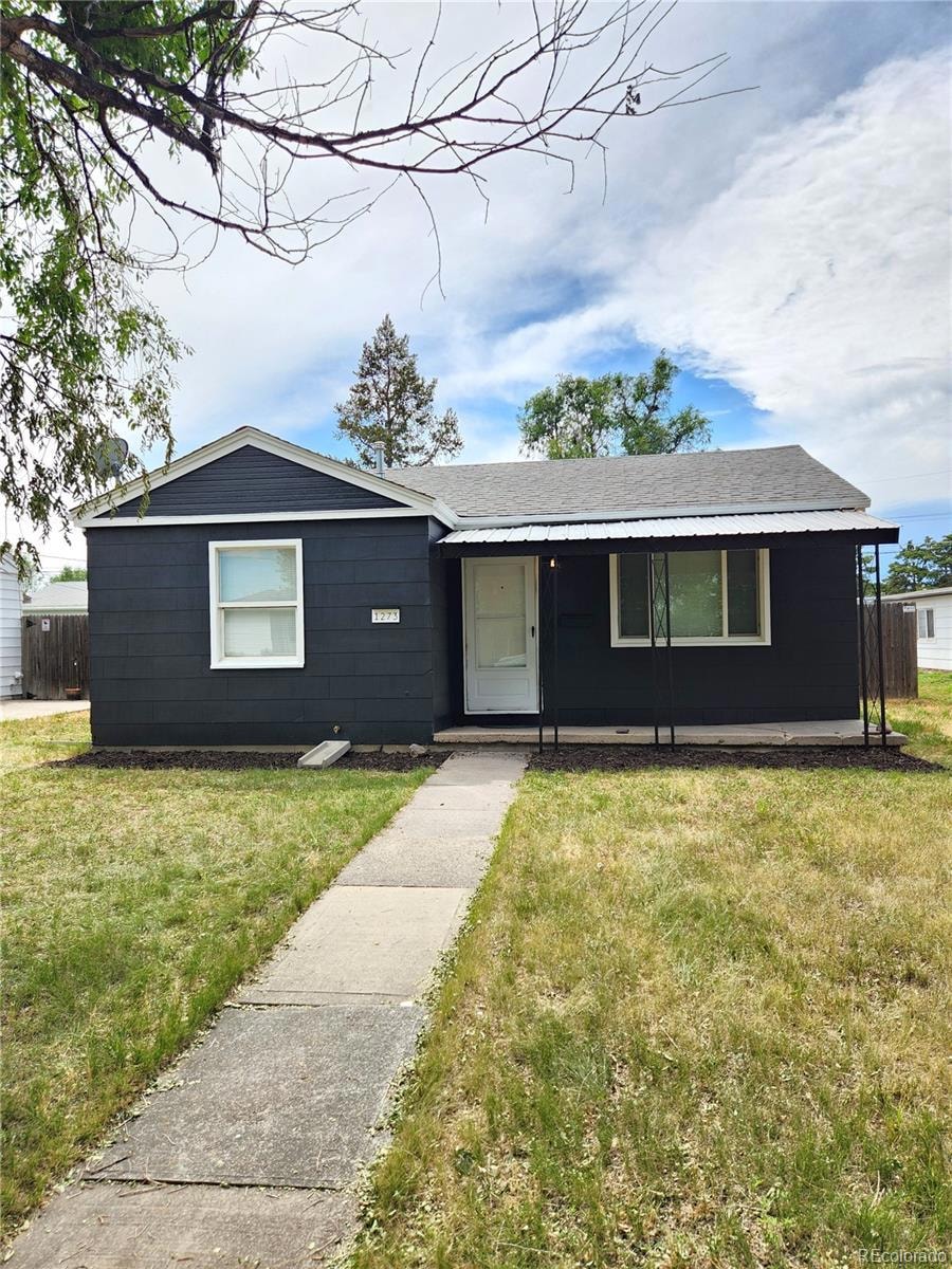 1273 Newark St, Aurora, CO 80010 - photo 1