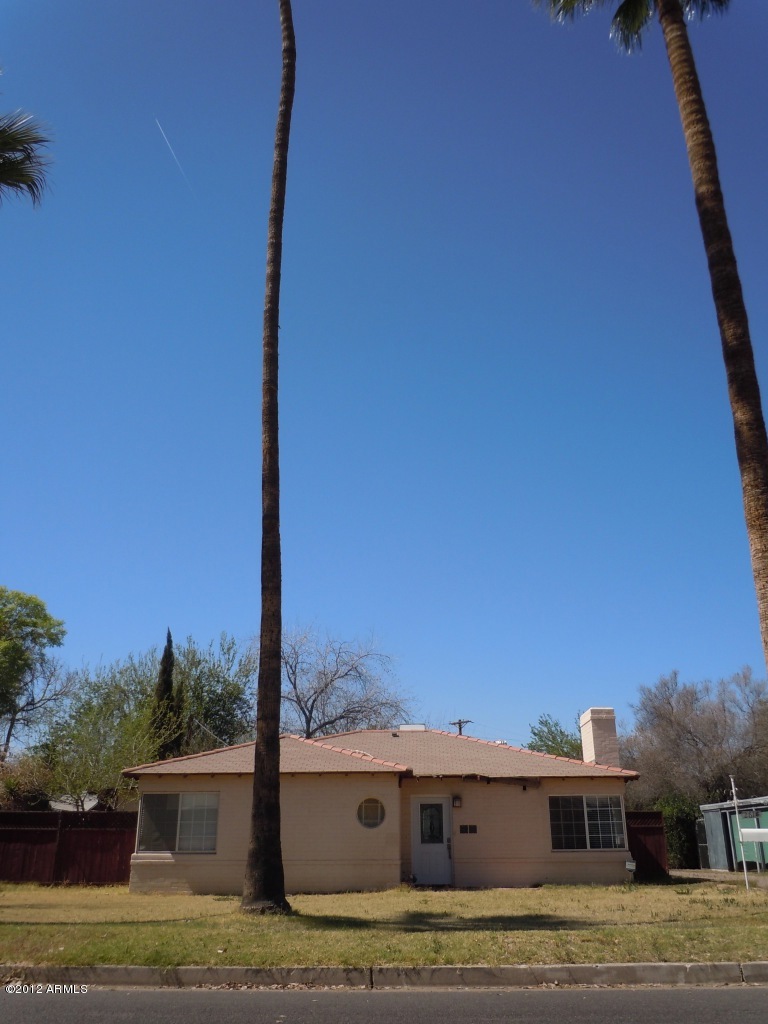 2616 N 25th Place, Phoenix, AZ 85008 - photo 1