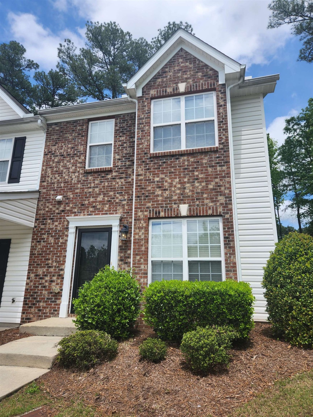 37 Sharpstone Ln, Durham, NC 27703 - photo 1