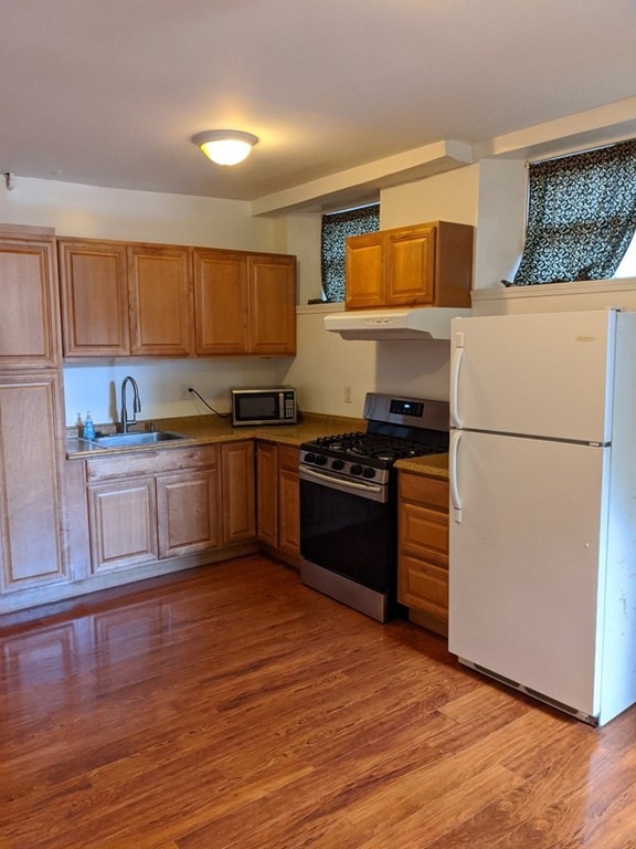 46 W Newton St unit B, Boston, MA 02118 - photo 1
