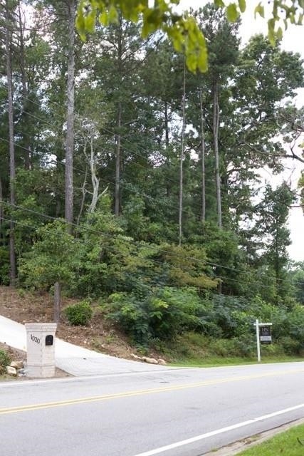 1010 Cooper Lake Rd SE, Smyrna, GA 30082 - photo 1