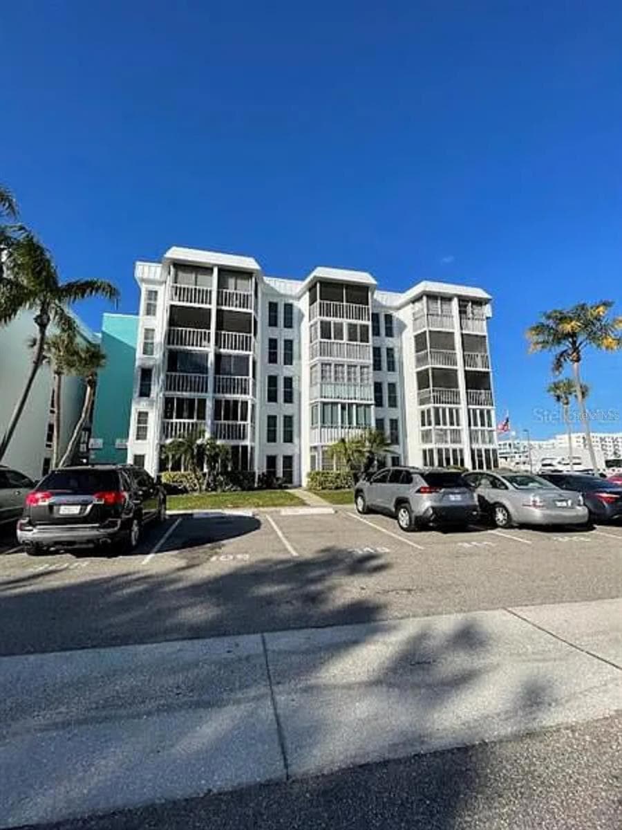 For Rent $2,800/month • Co-Listing Agent