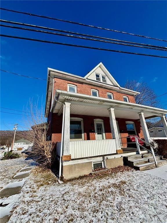 112 N Lehigh Ave, Wind Gap, PA 18091 - photo 1
