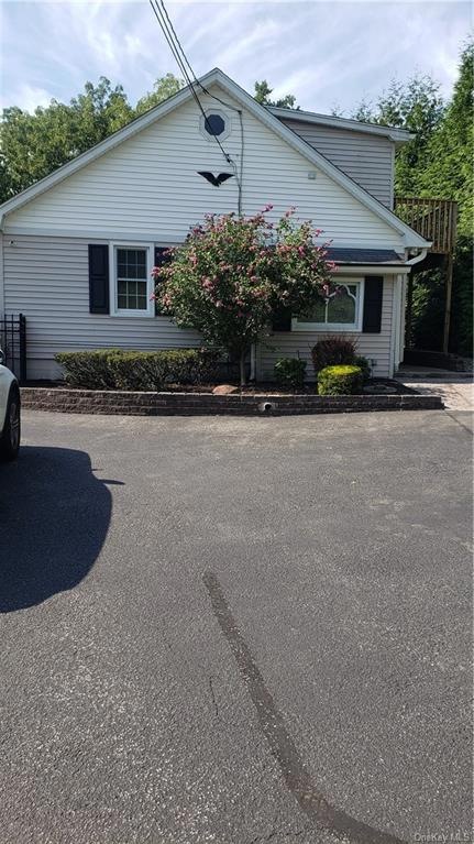 277 Old Mill Rd, Valley Cottage, NY 10989 - photo 1