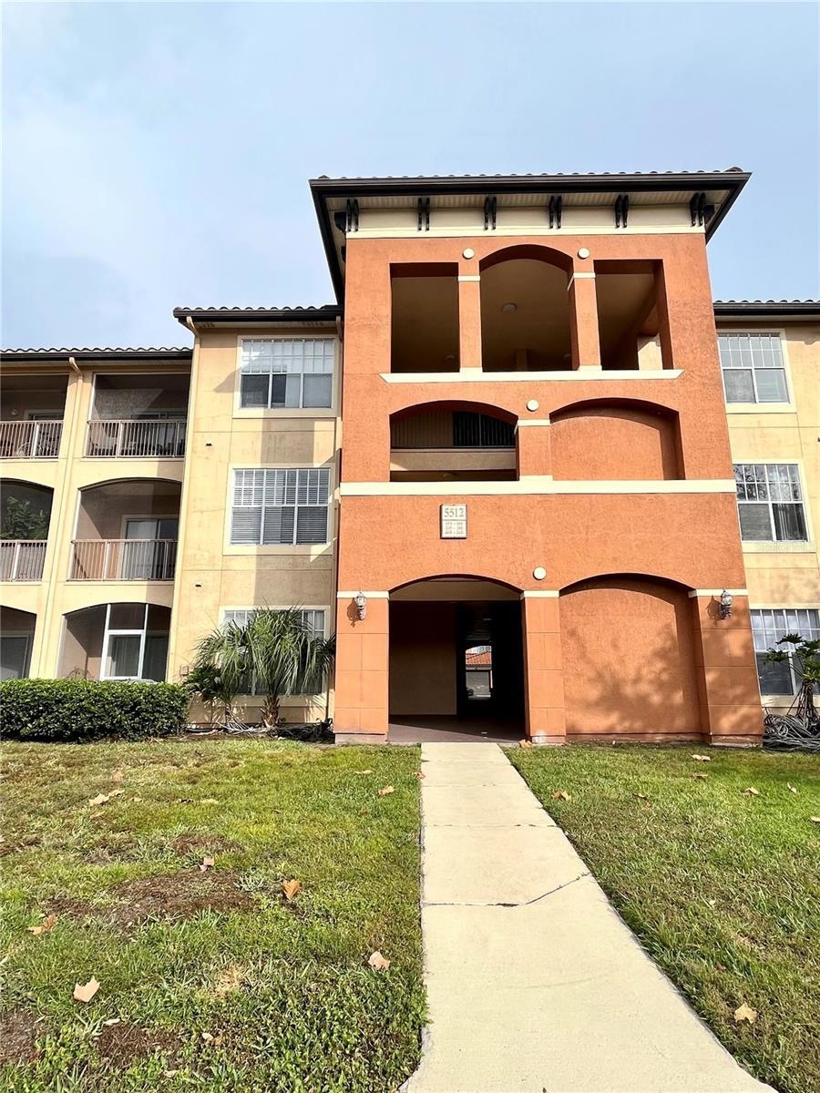 5512 Metrowest Blvd unit 205, Orlando, FL 32811 - photo 1
