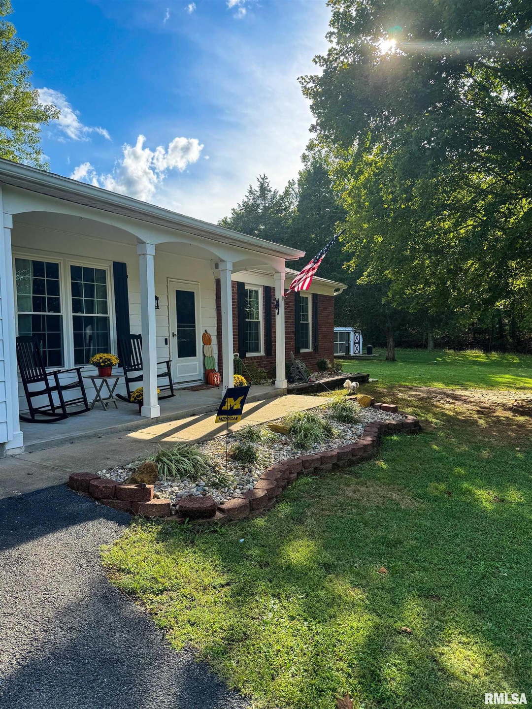 Sold $320,000