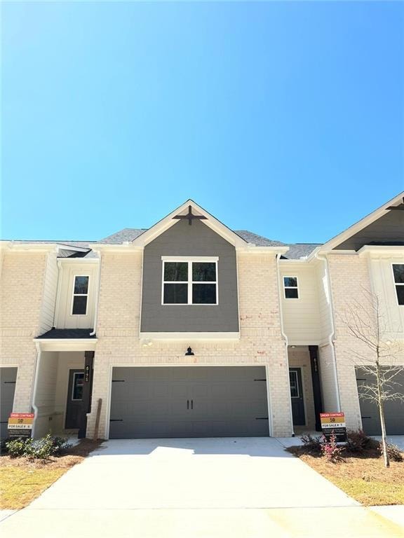 Welcome home to 6185 Colston Lane, Unit 7.