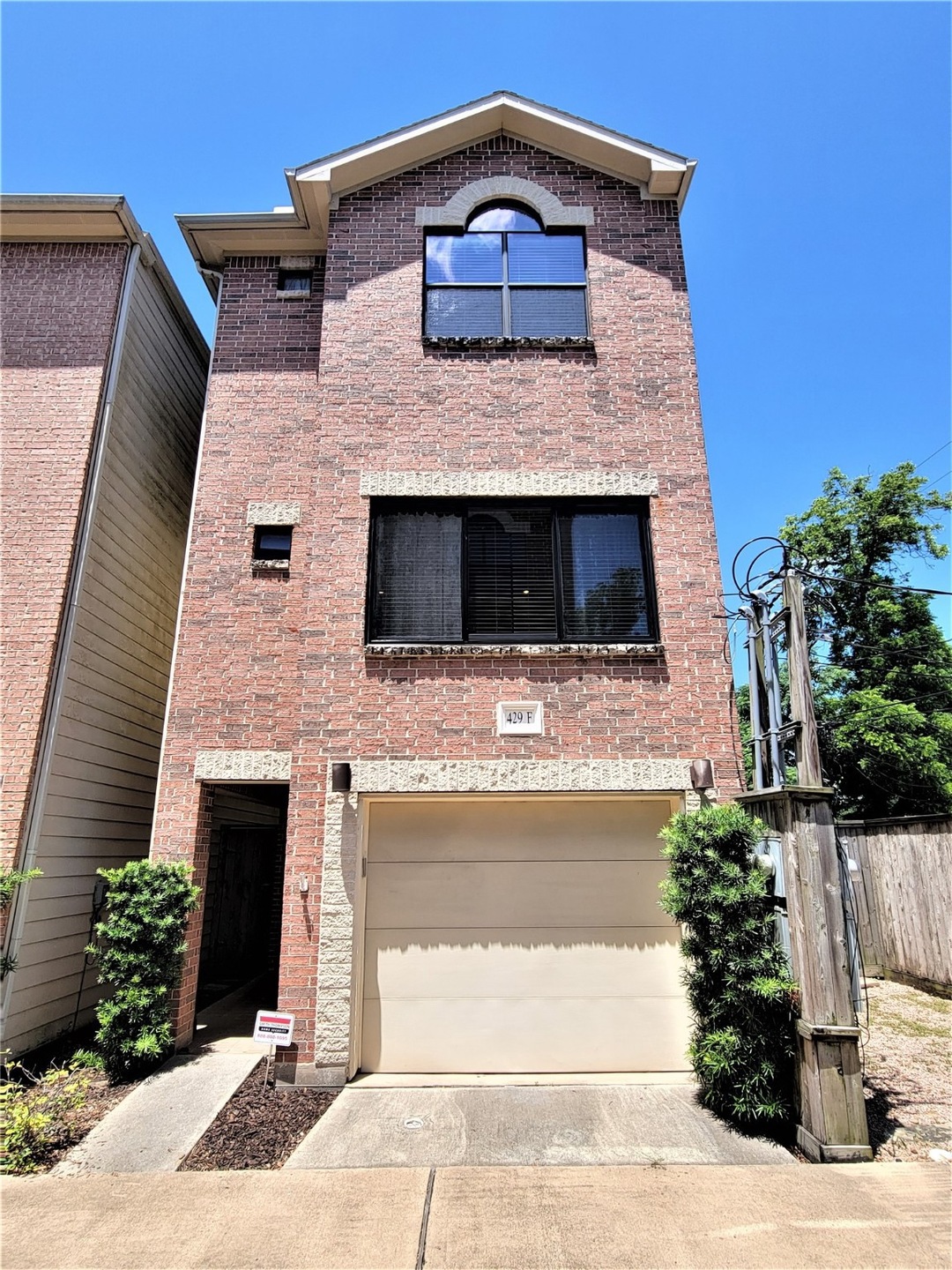 429 W 26th St unit F, Houston, TX 77008 - photo 1