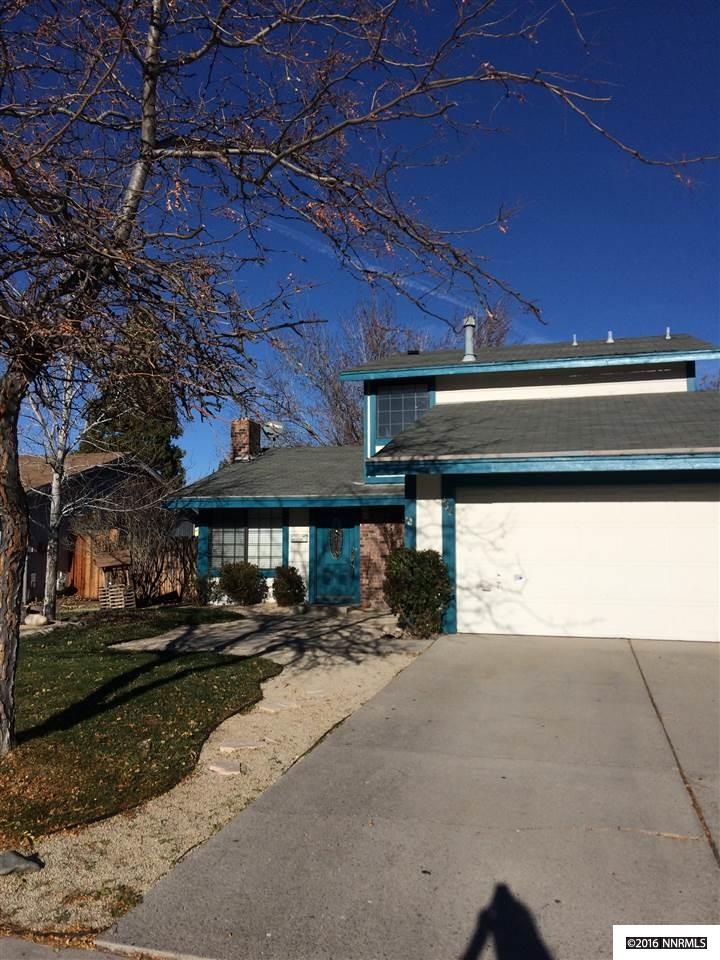 882 E York Way, Sparks, NV 89434 - photo 1