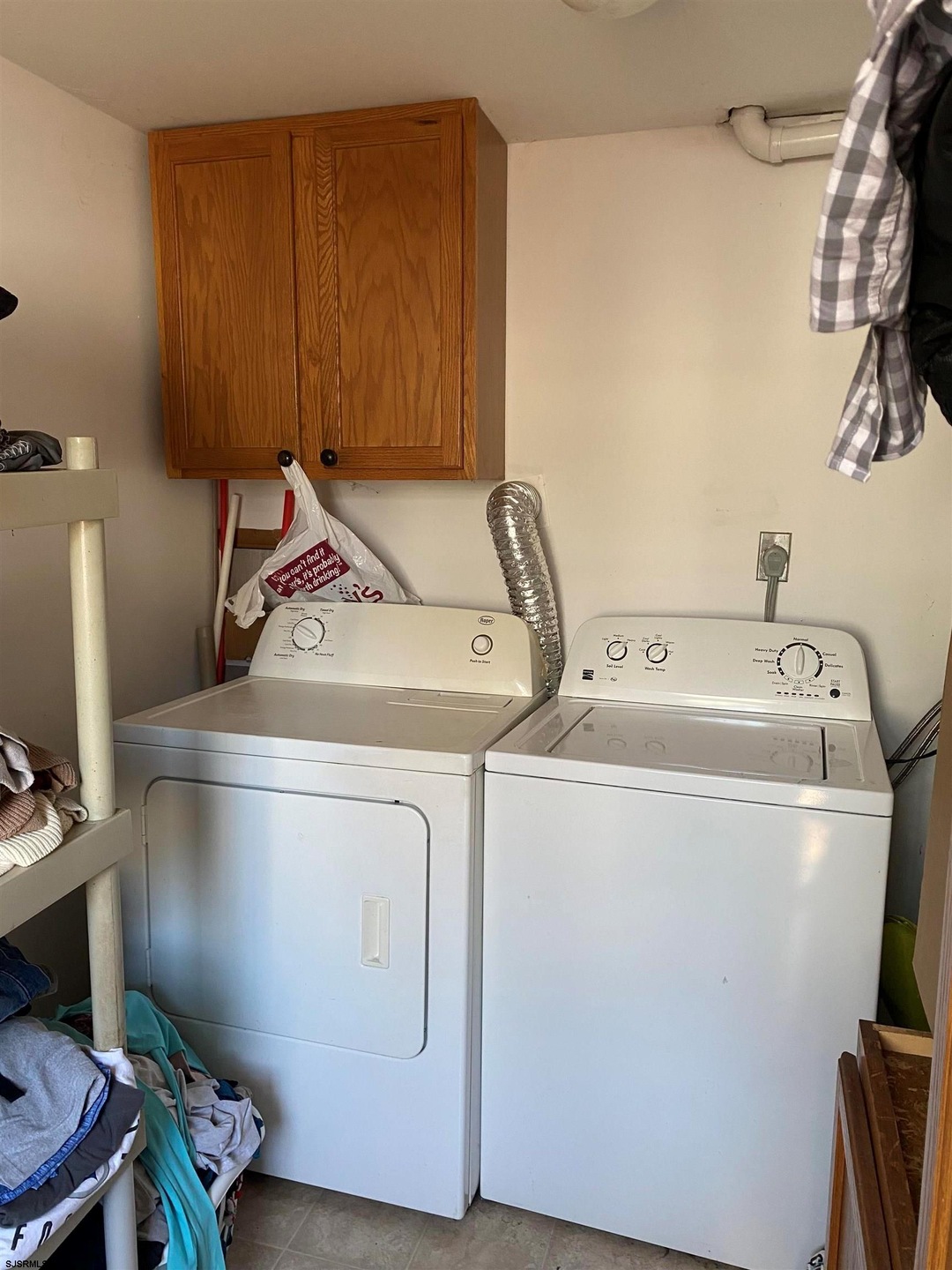 29 Pineview Ave, Egg Harbor Township, NJ 08234 - photo 1