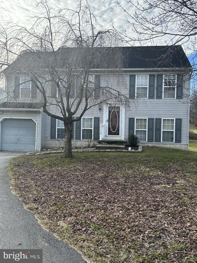 252 S Lime St, Quarryville, PA 17566 - photo 1