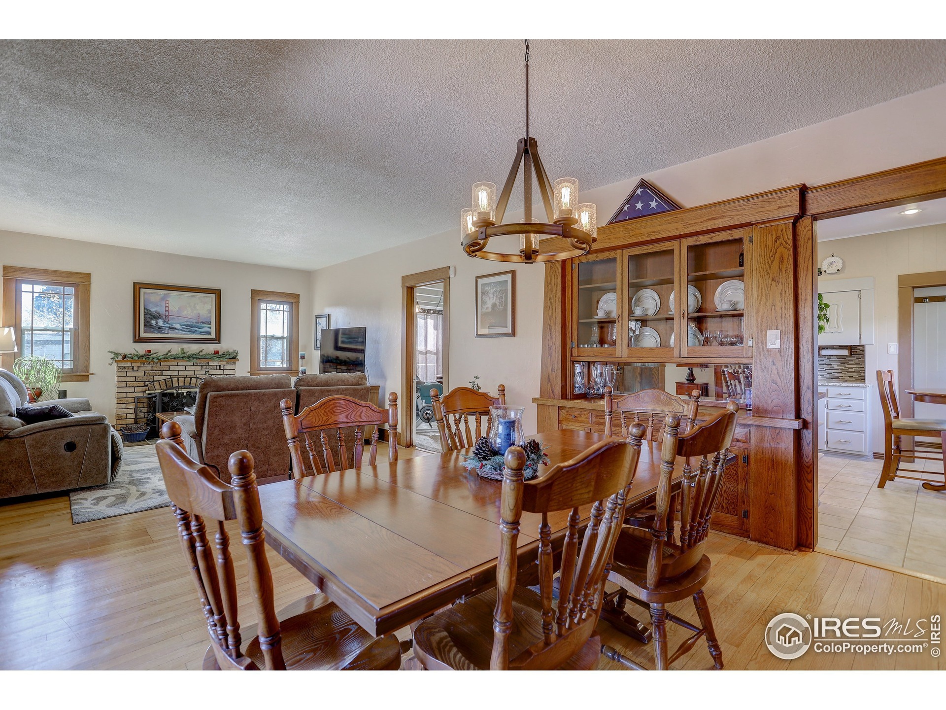 1920's Charm Abounds