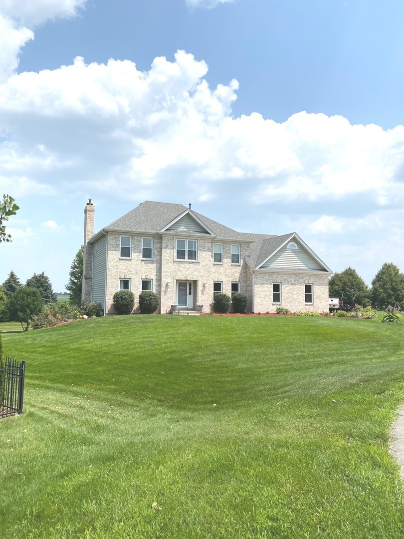 4535 Wayside Ct, Oswego, IL 60543 - photo 1