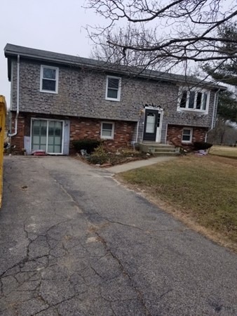 907 Sanford Rd, Westport, MA 02790 - photo 1