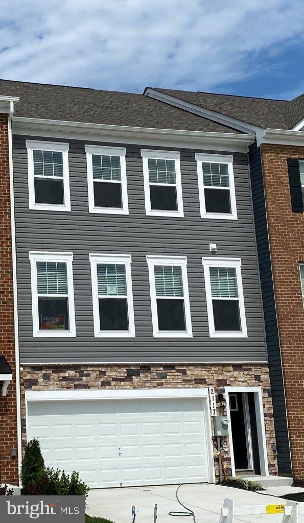 2025 Ruby Lockhart Blvd, Mitchellville, MD 20721 - photo 1