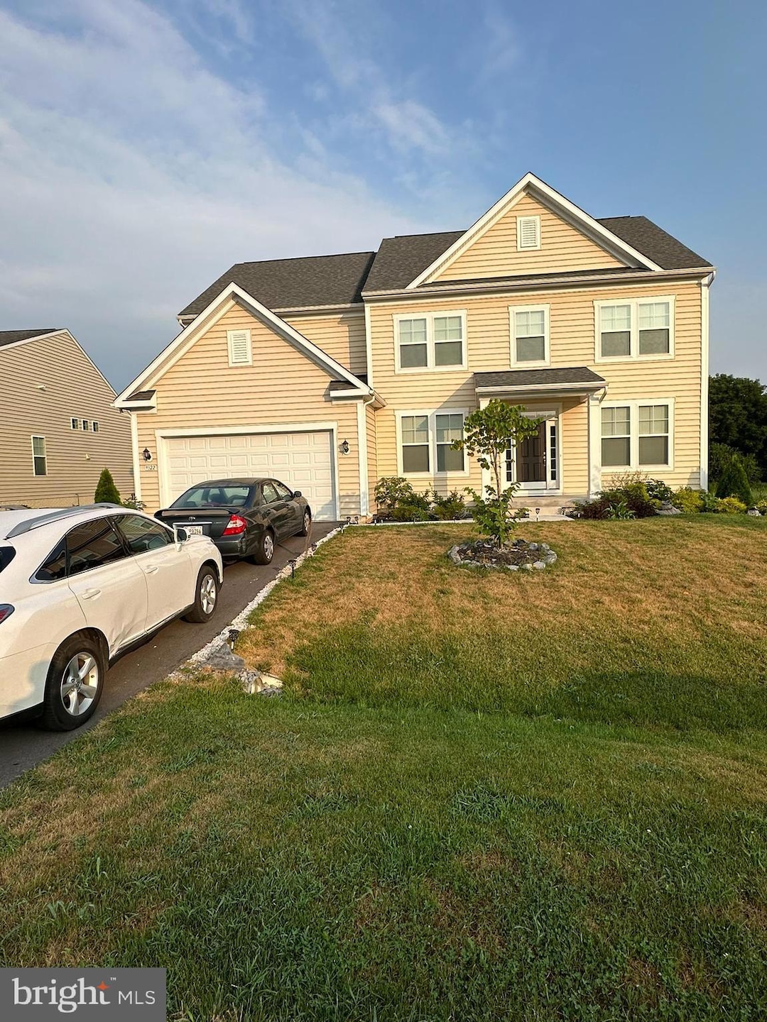 For Sale $737,900 • Co-Listing Agent