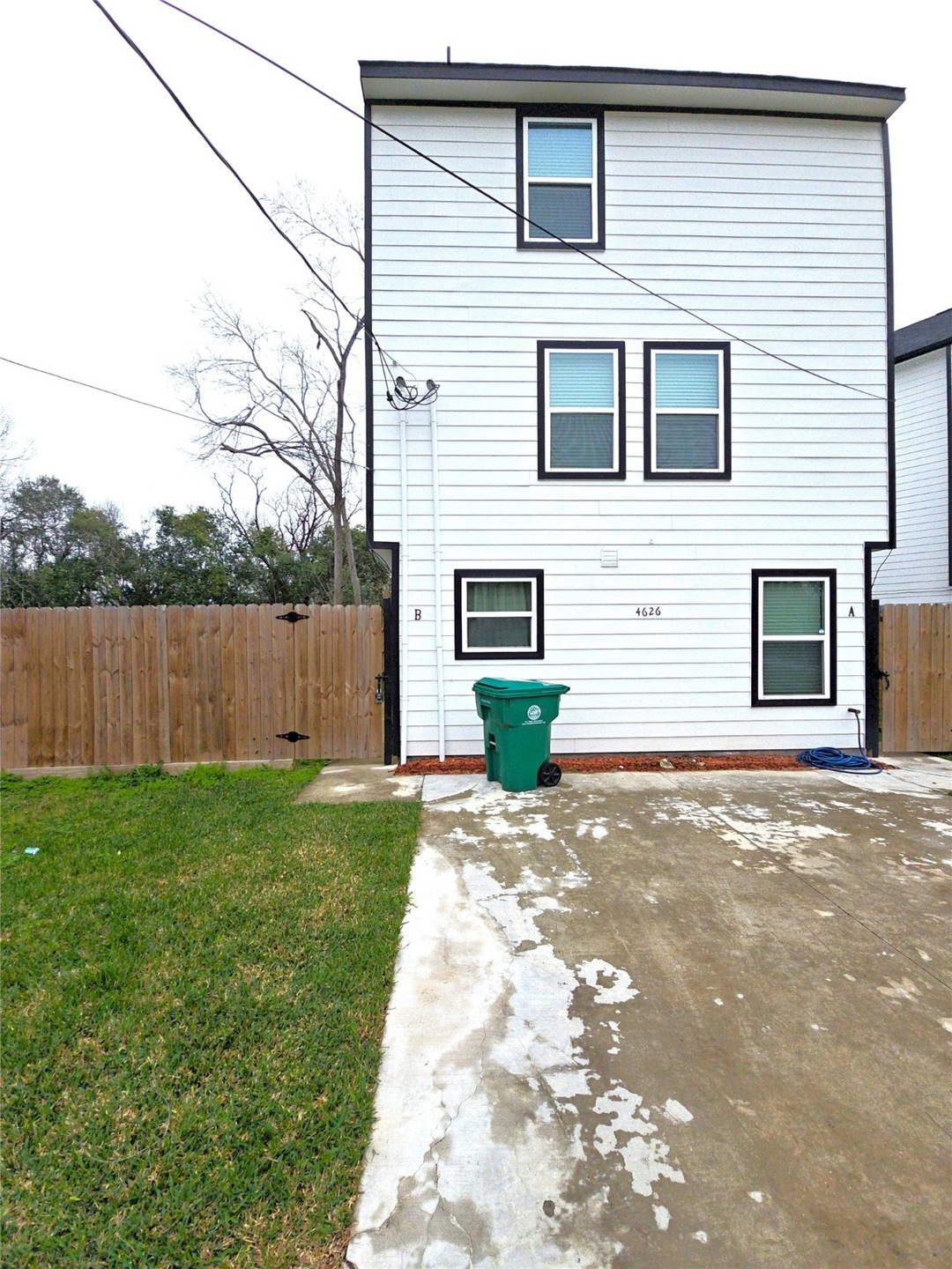 4626 Shreveport Blvd unit A, Houston, TX 77028 - photo 1