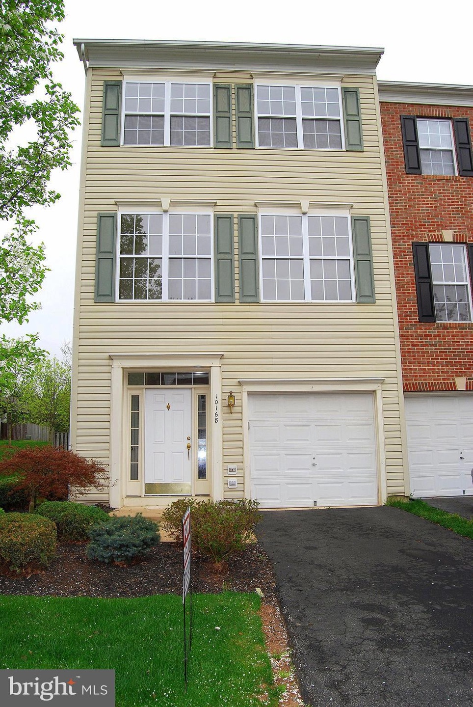 10168 Pale Rose Loop, Bristow, VA 20136 - photo 1