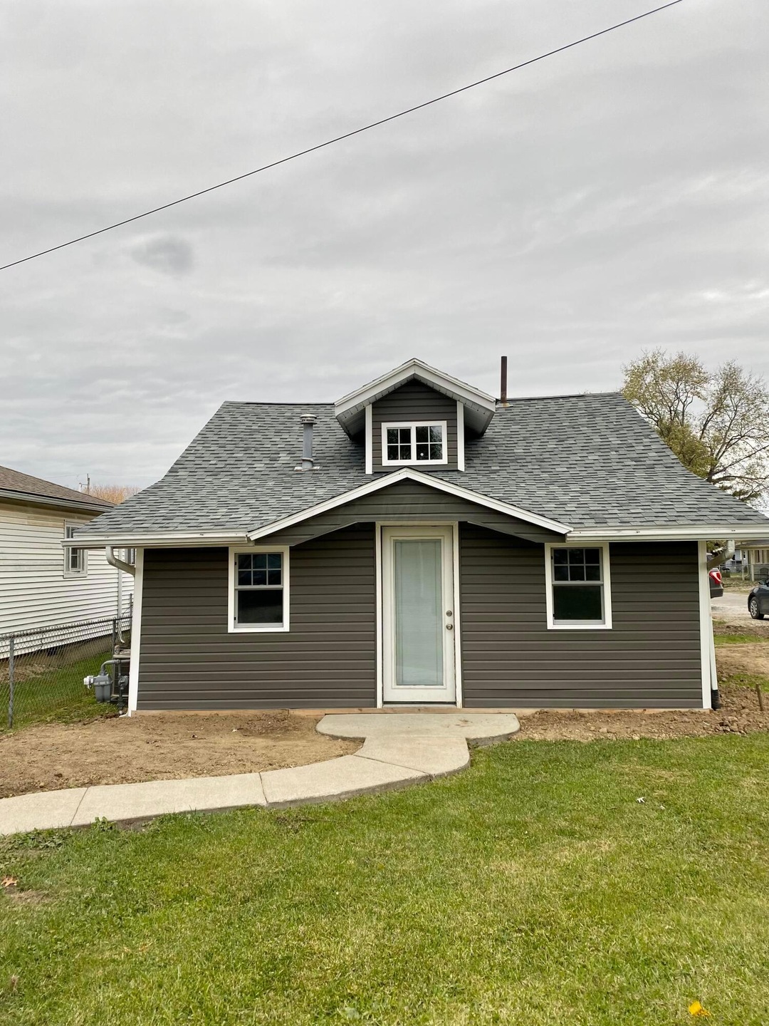 2609B993-560B-4A19-A6A5-2431E634E5B0