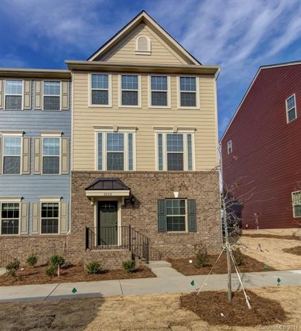 Beautiful brand new 3 level town home in Charlotte