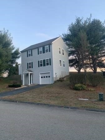 22 W Hill Dr, Westminster, MA 01473 - photo 1