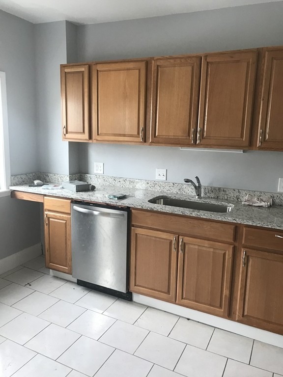 17 Wareham St unit 1, Medford, MA 02155 - photo 1