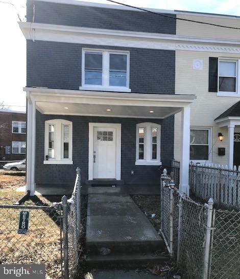 5329 Central Ave SE, Washington, DC 20019 - photo 1