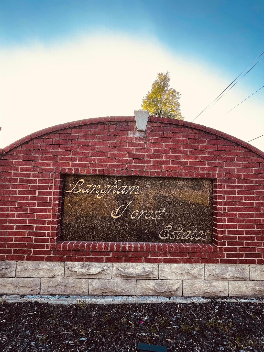 1705 Essence Ln, Orange, TX 77630 - photo 1