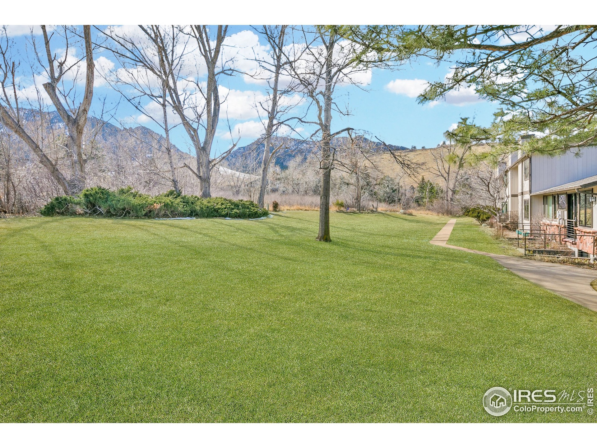 1395 Bear Mountain Dr unit 103, Boulder, CO 80305 - photo 1