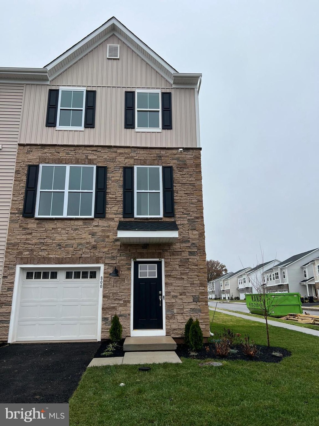 800 Pughtown Rd, Spring City, PA 19475 - photo 1