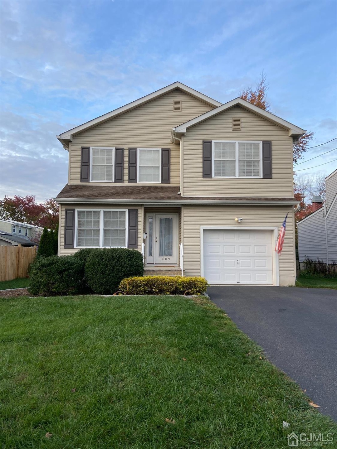 509 Giles Ave, Middlesex, NJ 08846 - photo 1