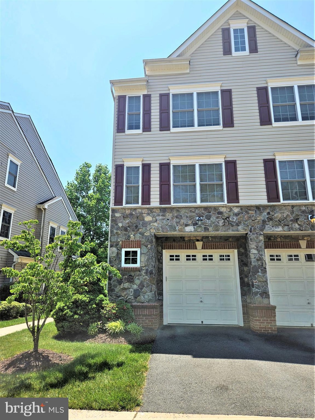 11268 Wortham Crest Cir unit 8, Manassas, VA 20109 - photo 1