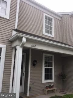 626 Barrington Ct, Palmyra, PA 17078 - photo 1