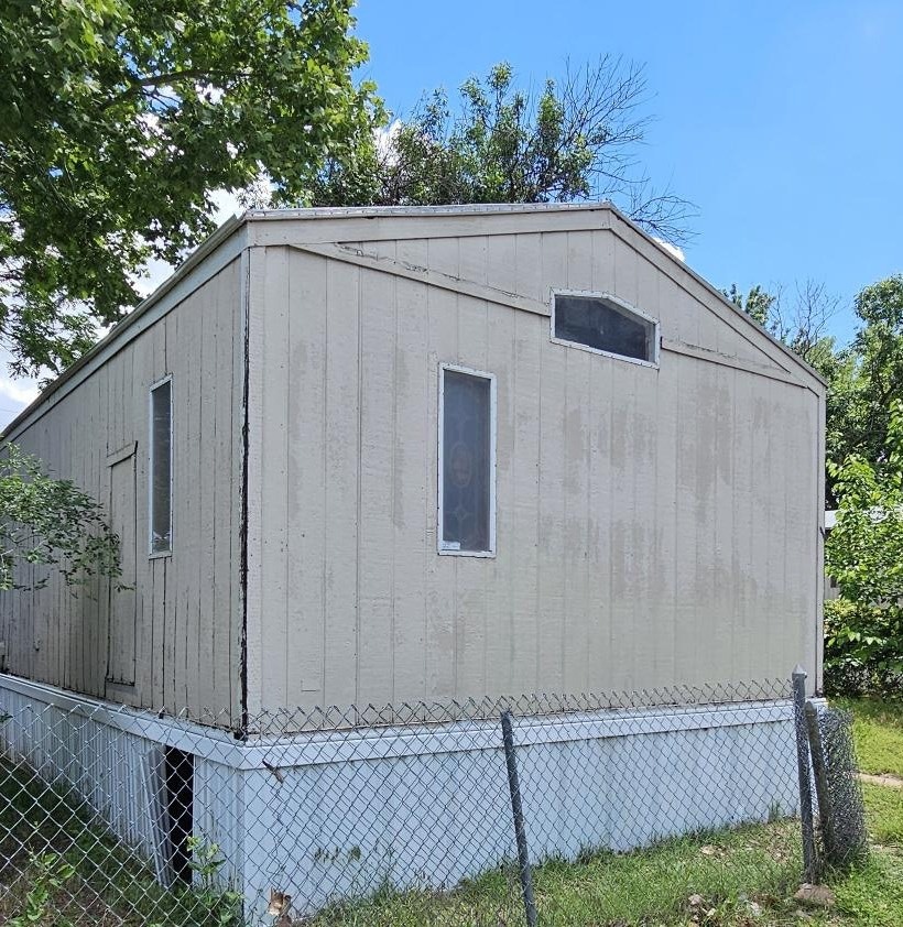 2201 S Anna St unit 17, Wichita, KS 67209 - photo 1