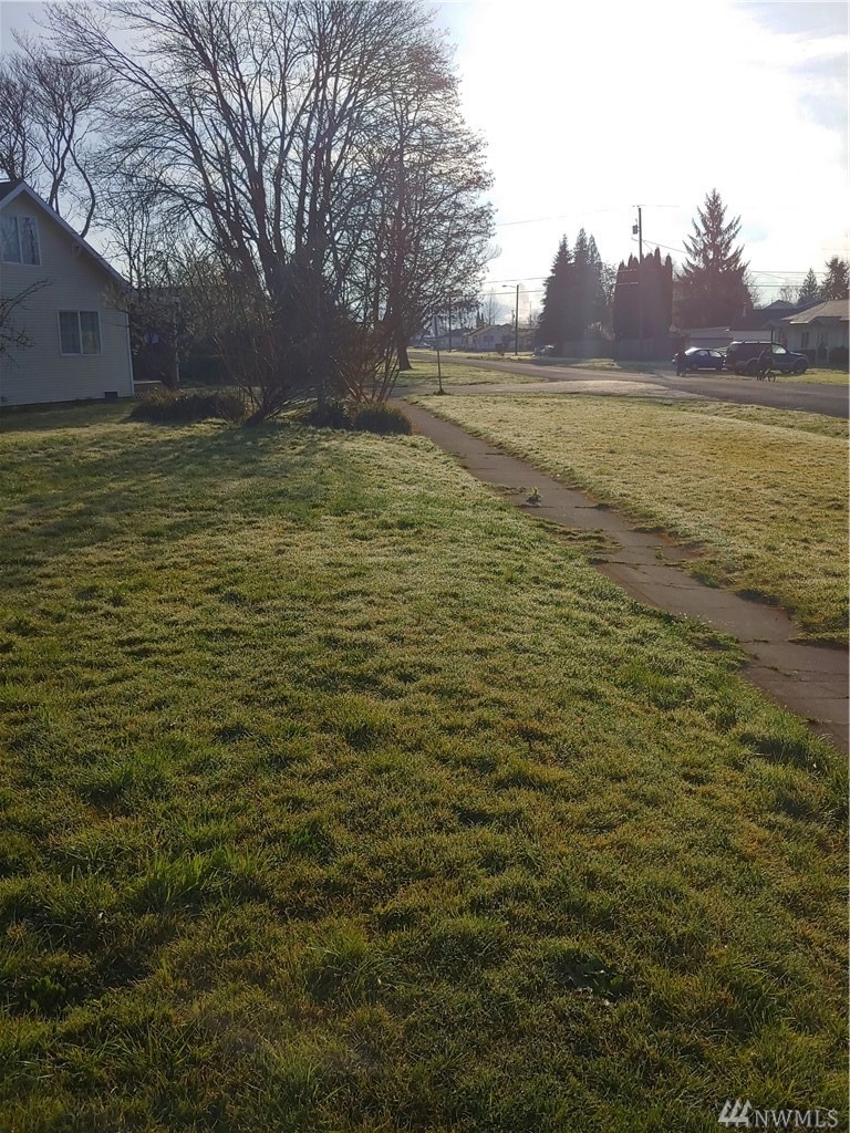251 17th Ave, Longview, WA 98632 - photo 1