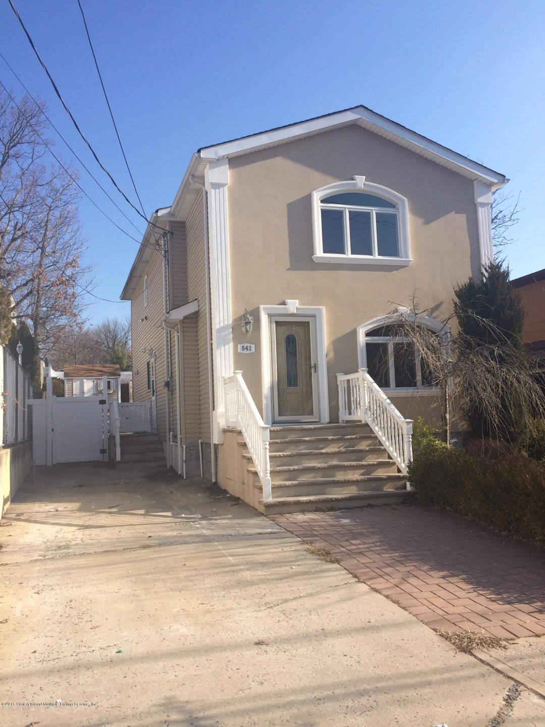 541 Barclay Ave, Staten Island, NY 10312 - photo 1