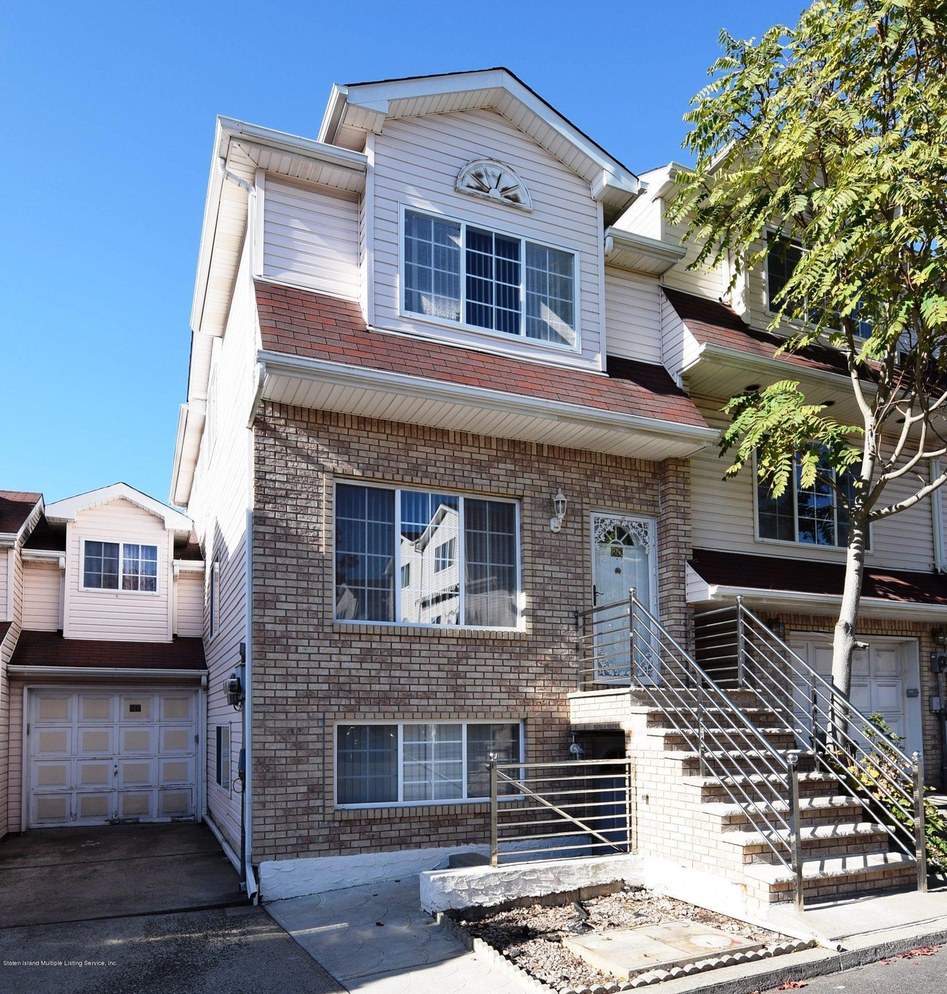 20 Meadow Ln, Staten Island, NY 10306 - photo 1