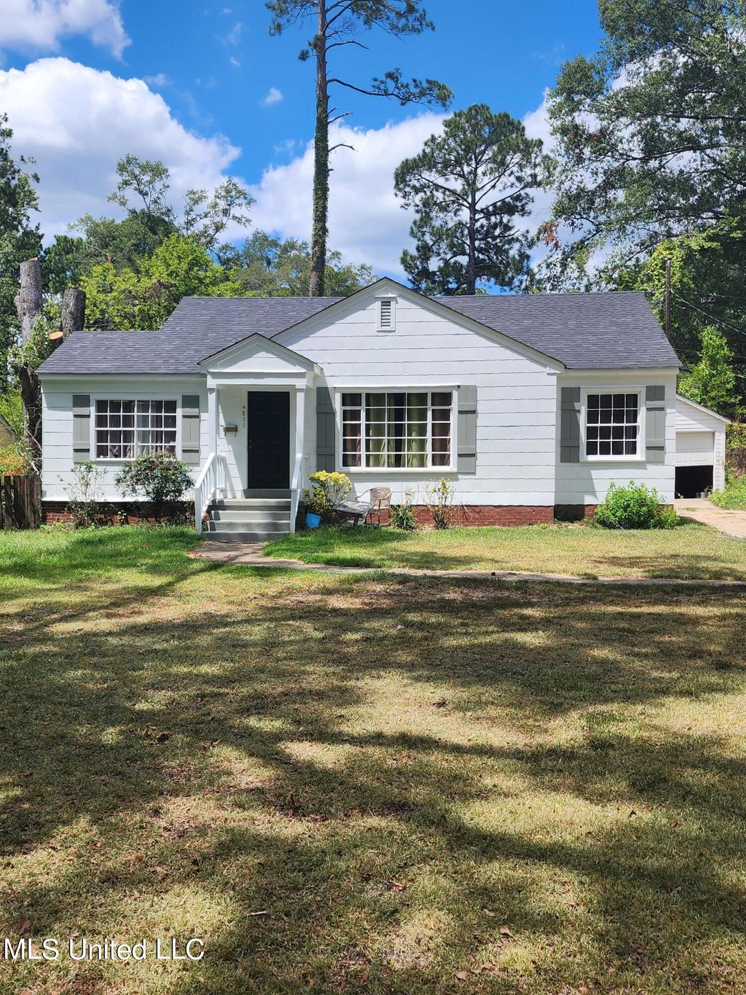 4839 Sheridan Drive - 1