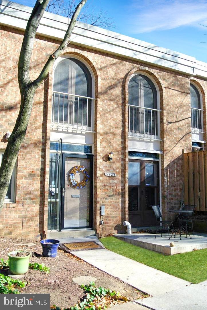 5723 N Kings Hwy unit 344, Alexandria, VA 22303 - photo 1