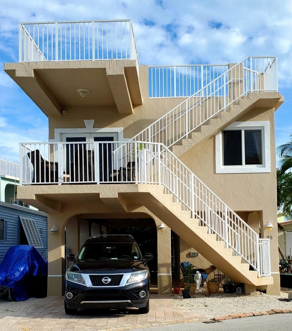 Front of House (1)