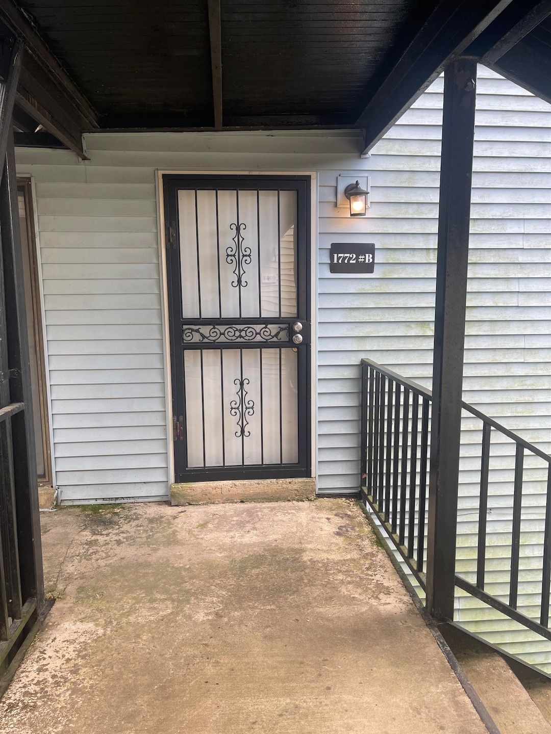 Entrance to property with covered porch