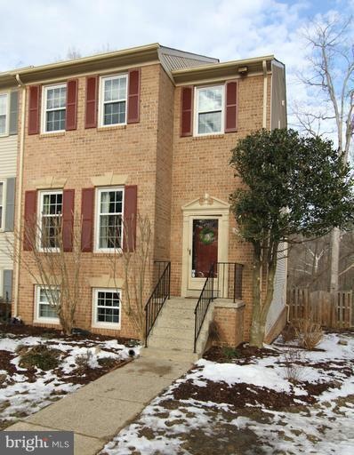 6801 Wild Rose Ct, Springfield, VA 22152 - photo 1