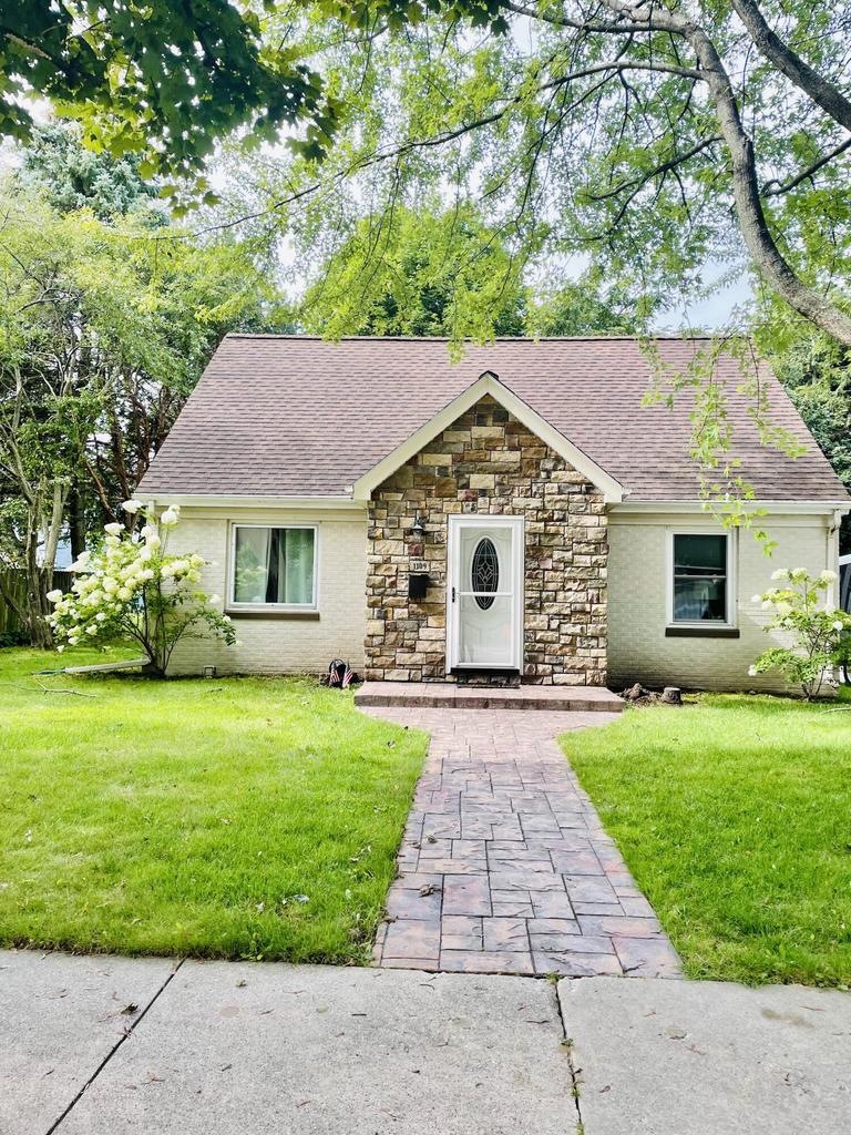 1109 Nagle Ave Manitowoc