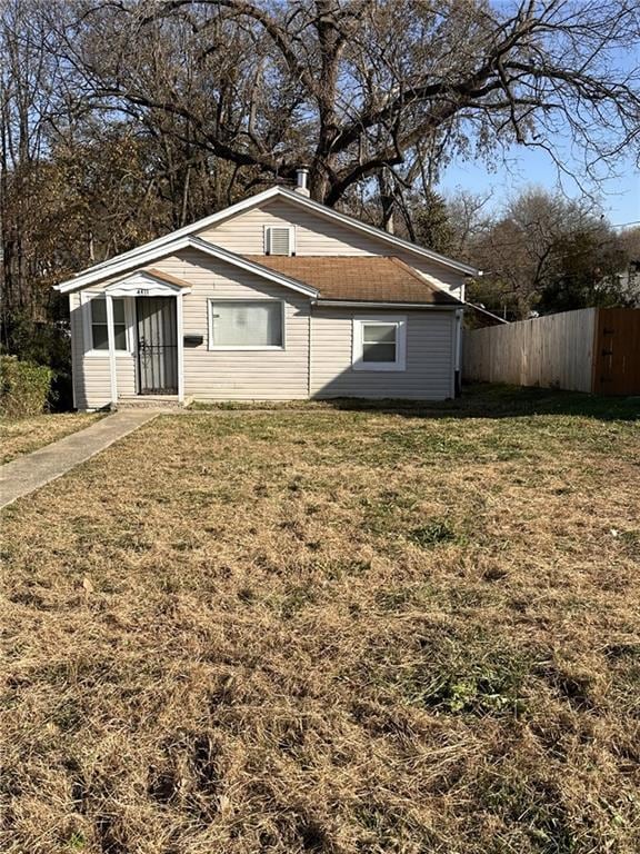 4411 Monroe Ave, Kansas City, MO 64130 - photo 1