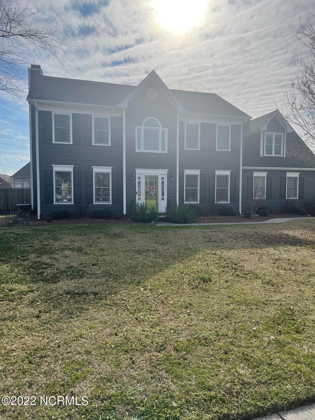 129 Plantation Blvd, Jacksonville, NC 28540 - photo 1